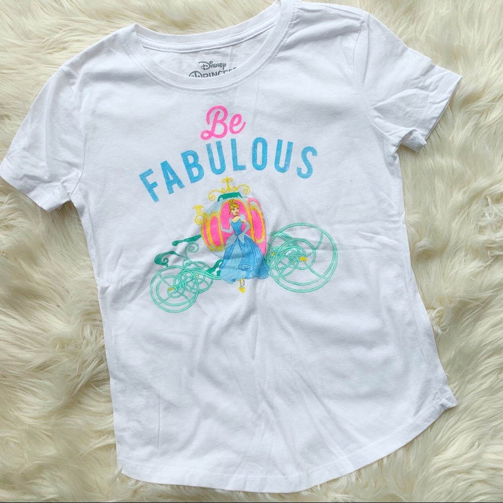 ❤️Disney❤️Girls Large Cinderella Tee Shirt❤️